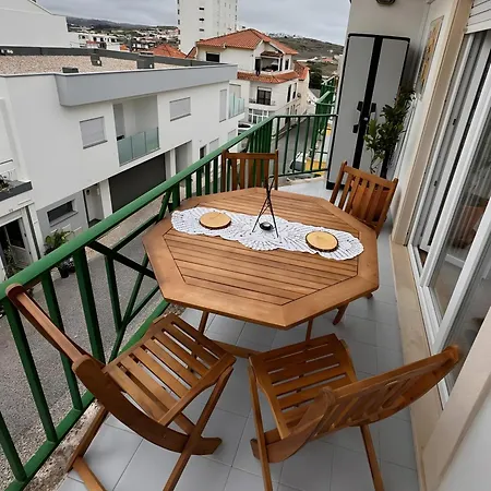 Semesterbostad Ribeiro House Lourinhã